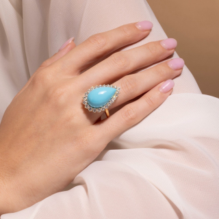 Frida, Anello con pietra dura e diamanti