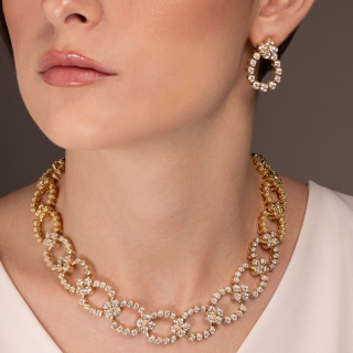 Arena, Collana in oro e diamanti&nbsp;