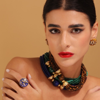 Fiamma, Anello con pietre dure e diamanti 