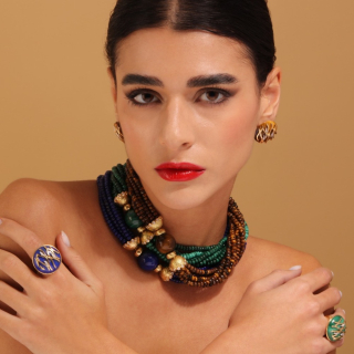 Fiamma, Orecchini con pietre dure e diamanti