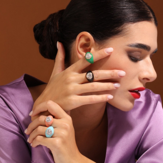 Arcobaleno, Anello con diamanti e smalto