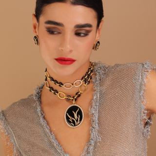 Anemone, Orecchini con pietre dure e diamanti