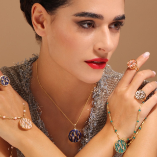 Fiamma, Collana con pietra dura e diamanti