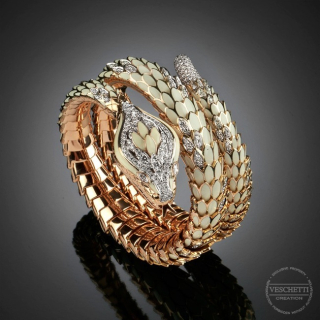 Snake, Bracciale con diamanti e intarsi