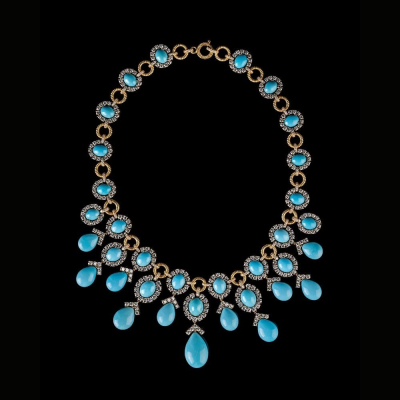 Collana in Oro Giallo con Turchesi Arizona 150 carati e pavè di diamanti 