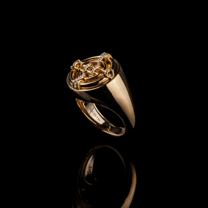 Oriente , Anello in oro e diamanti&nbsp;