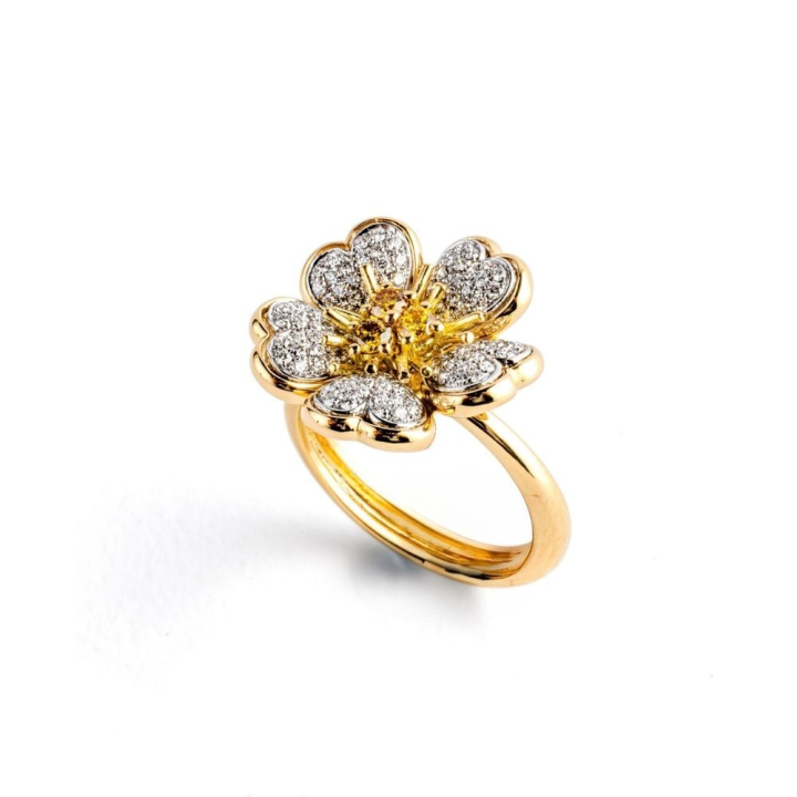 Petit Fleurs , Anello con diamanti