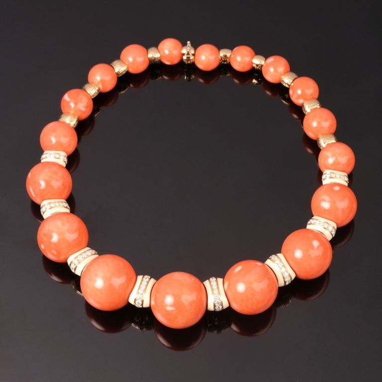 Dorian, Girocollo con pietre dure e diamanti