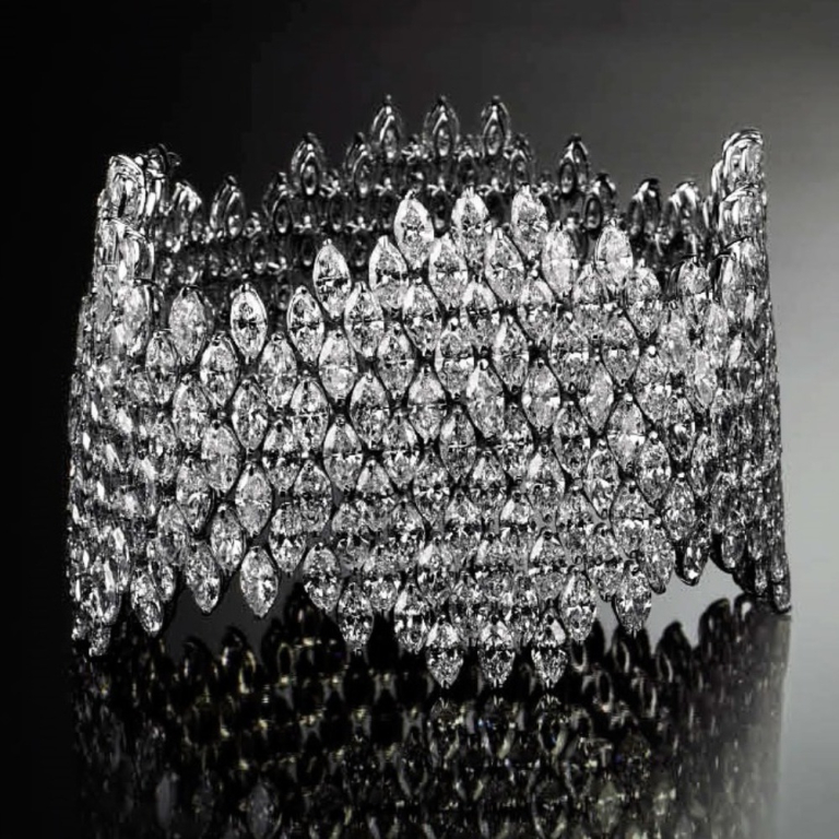 Regale, Bracciale con diamanti taglio marquise