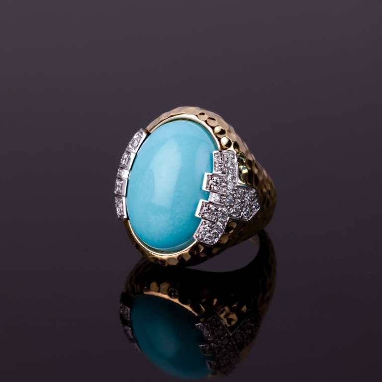 Persia, Anello con pietra dura e diamanti