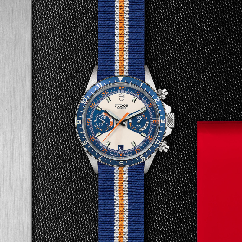 Heritage Chrono M70330B-0003