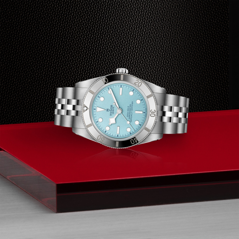 Daring Watches M79000-0001