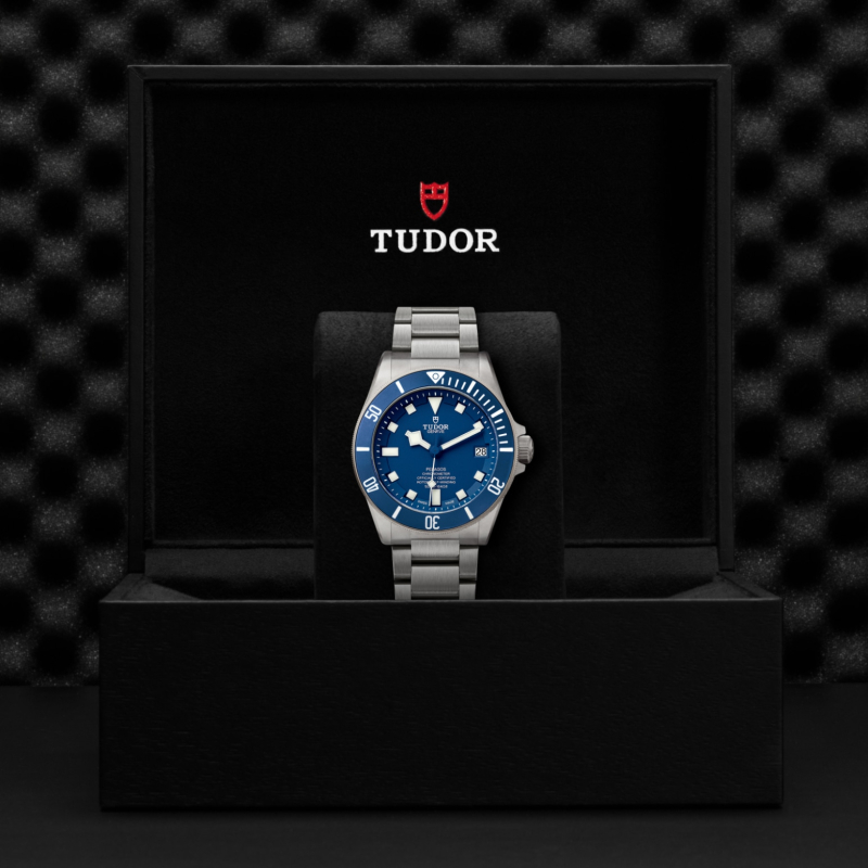 Pelagos m25600tb-0001