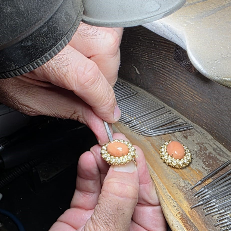  Progettazione e Realizzazione Creazioni Veschetti